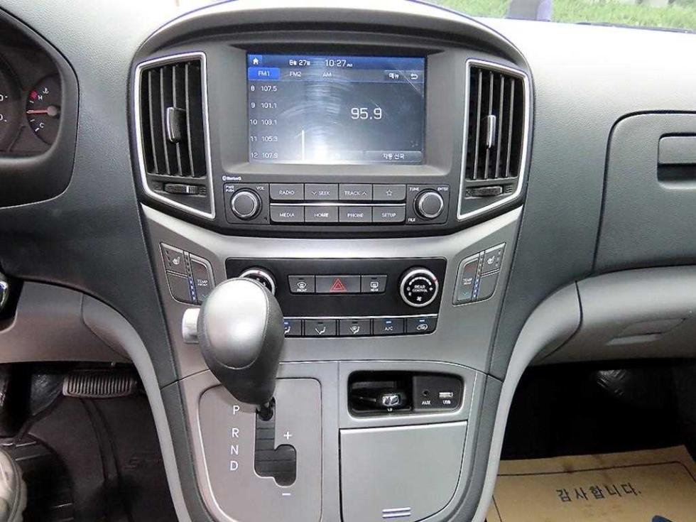 Hyundai Starex — miniaturë 14