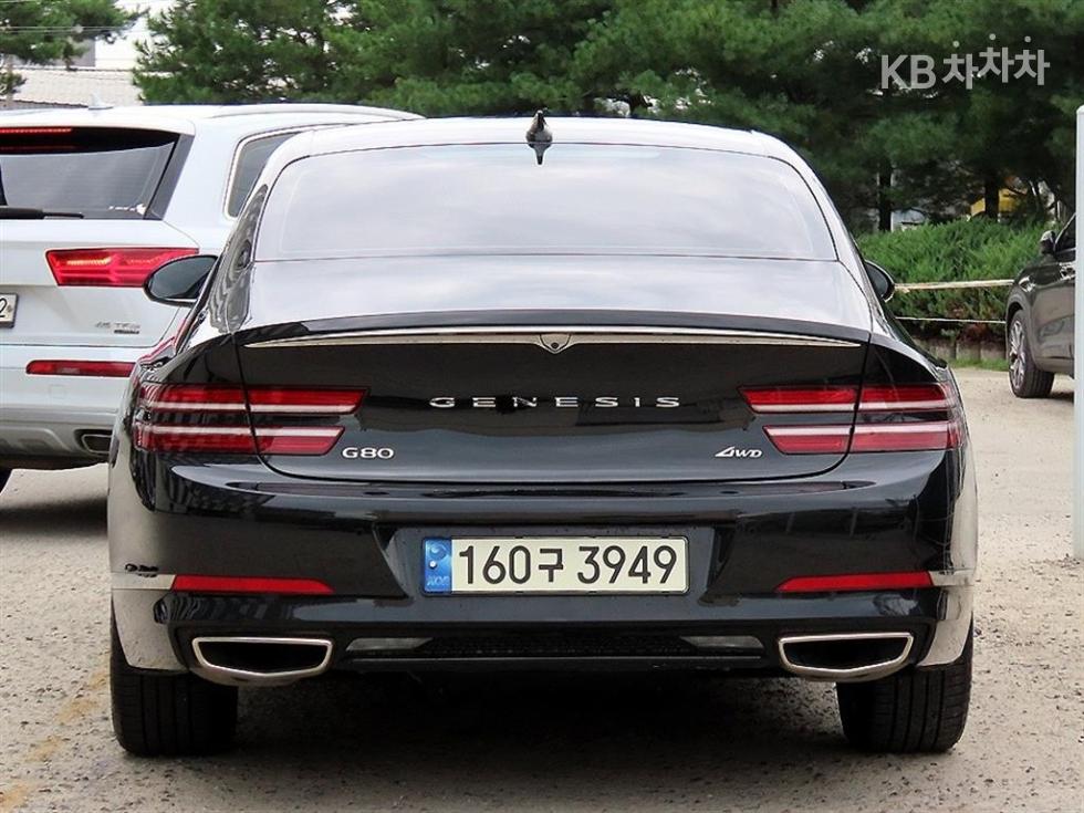 Genesis G80 — miniaturë 4