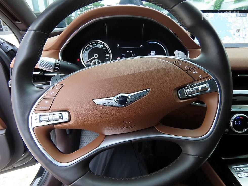 Genesis G80 — miniaturë 8