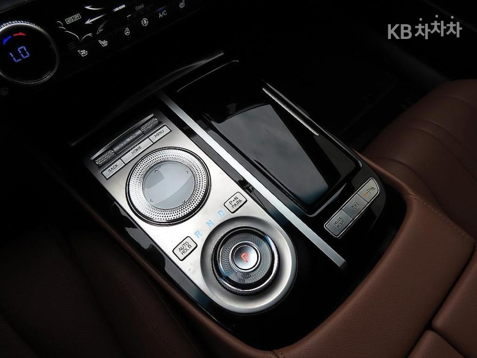 Genesis G80 — miniaturë 10