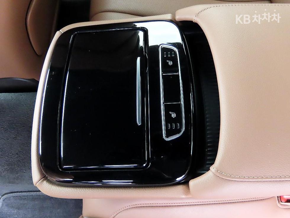Genesis G80 — miniaturë 16