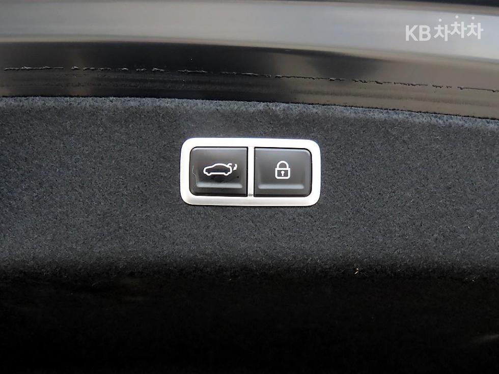 Genesis G80 — miniaturë 17