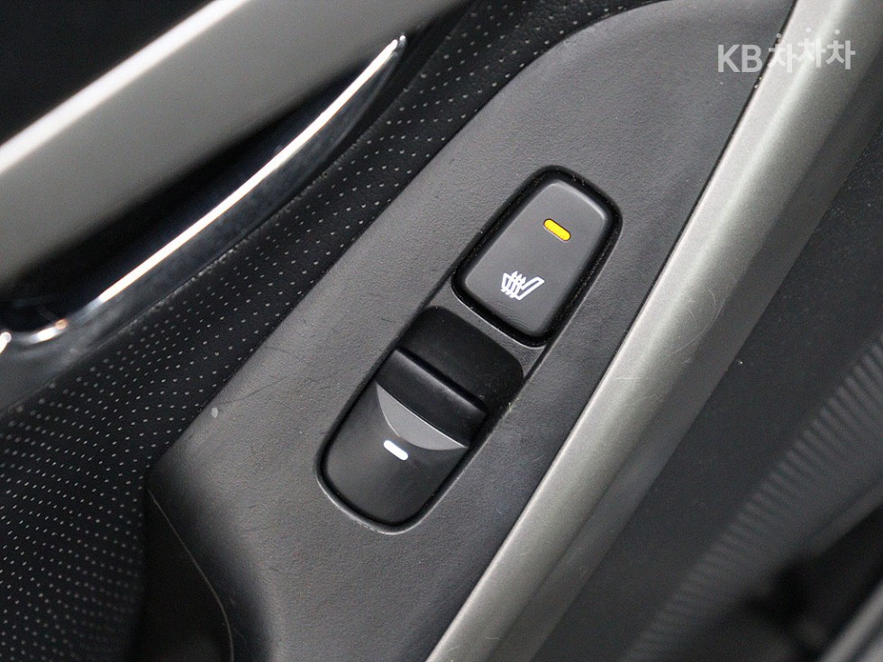 Hyundai Avante — miniaturë 14