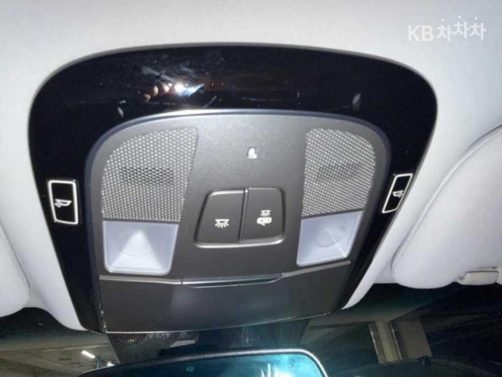Hyundai Grandeur — miniaturë 13