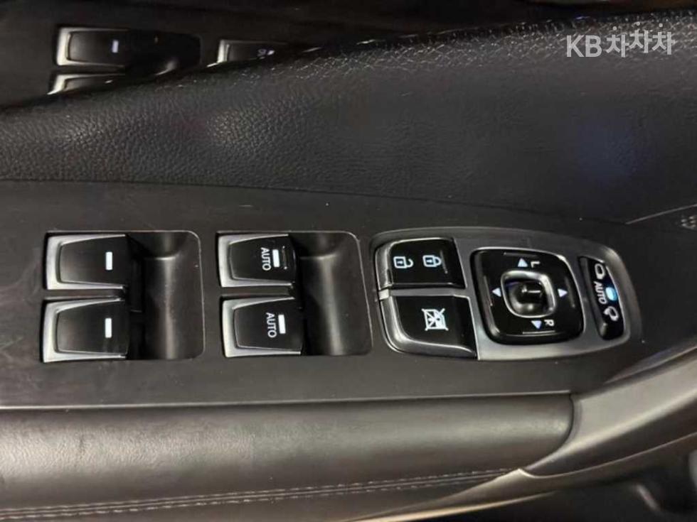 Hyundai Grandeur — miniaturë 17
