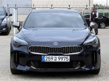 Kia Stinger 3.3 Turbo 2WD Masters — foto 1