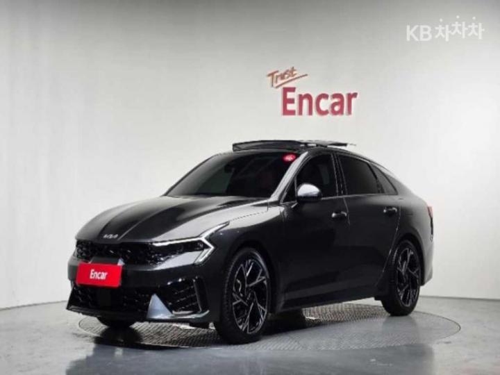 Kia K5 2.0  gasoline  noblesse — foto 1