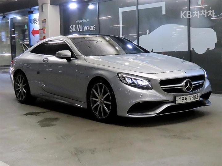Mercedes-Benz S-klasse s63 amg 4matic  coupe — foto 1