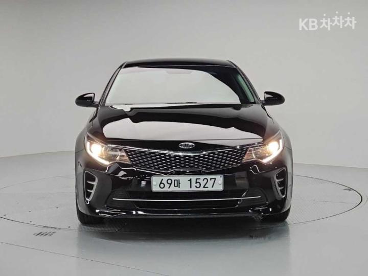 Kia K5 2.0 SX Luxury — foto 1