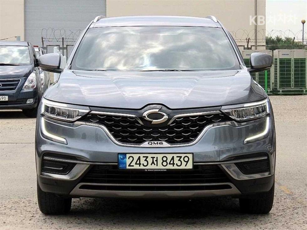 Renault QM6
