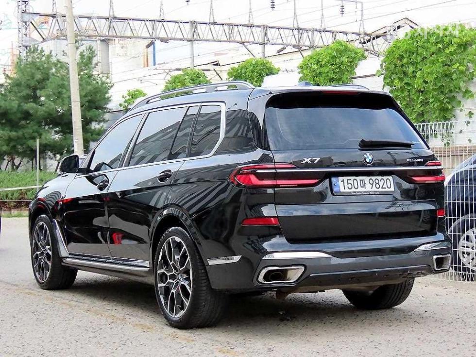 BMW X7 — miniaturë 3