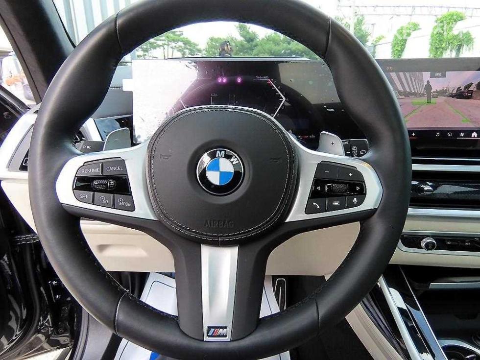BMW X7 — miniaturë 8