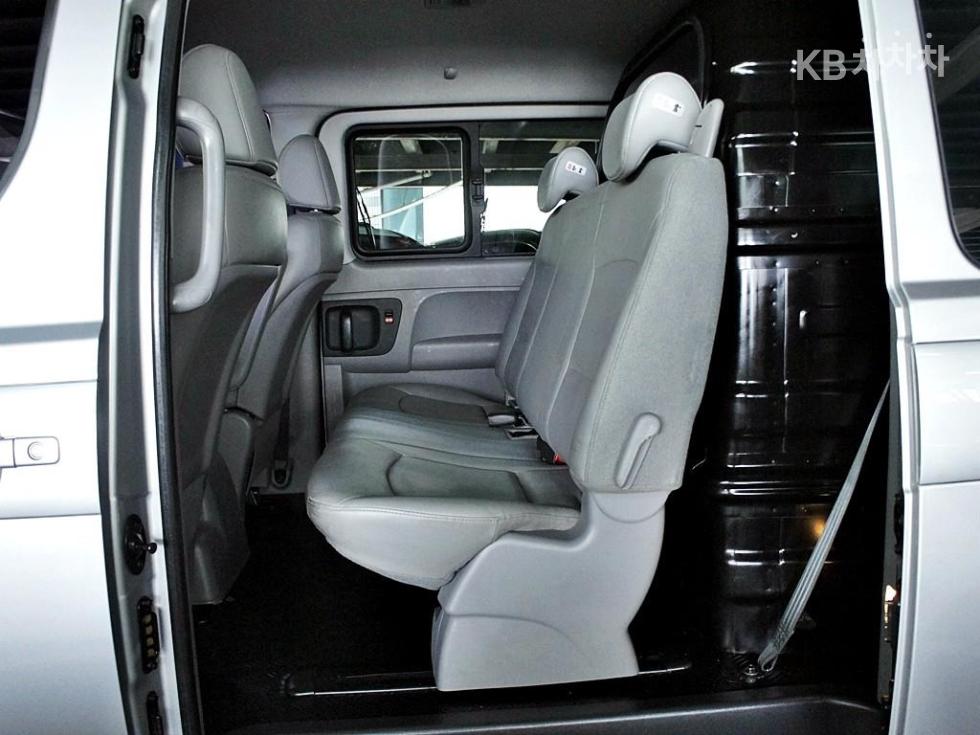 Hyundai Starex — miniaturë 6