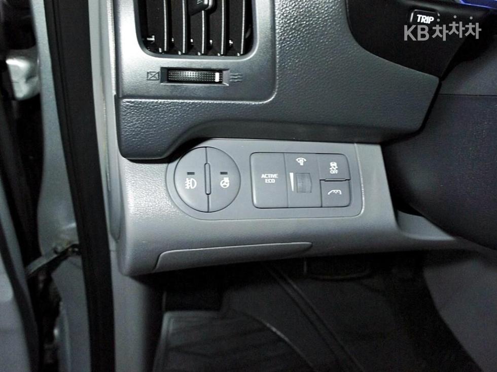 Hyundai Starex — miniaturë 14