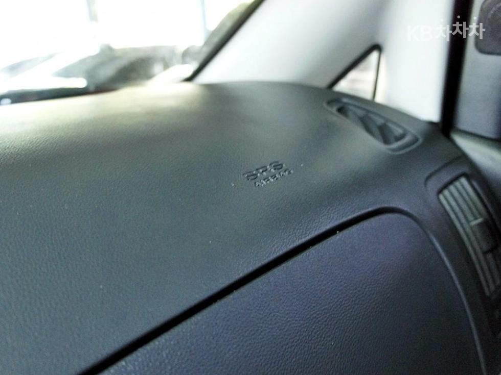 Hyundai Starex — miniaturë 15