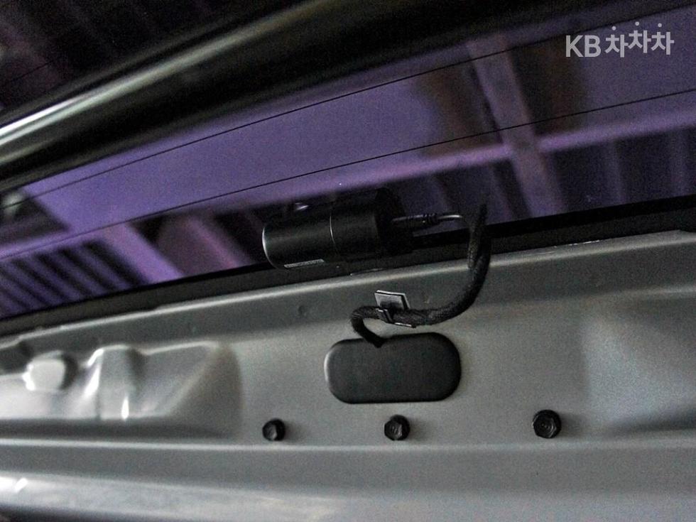 Hyundai Starex — miniaturë 16