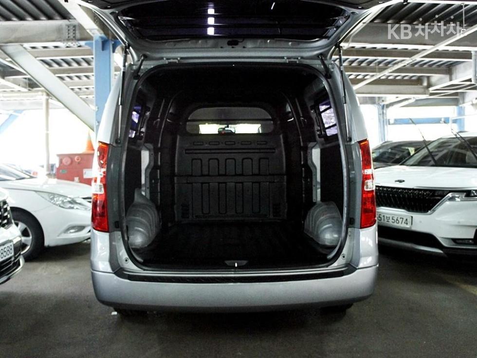 Hyundai Starex — miniaturë 17