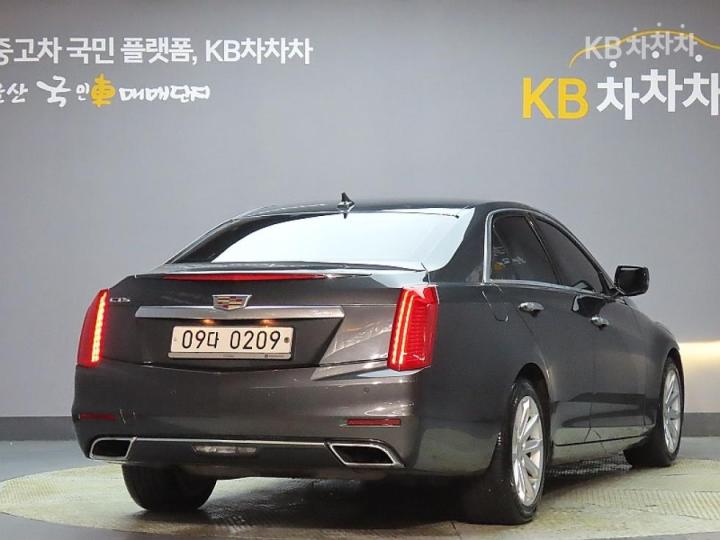 Cadillac CTS — miniaturë 2