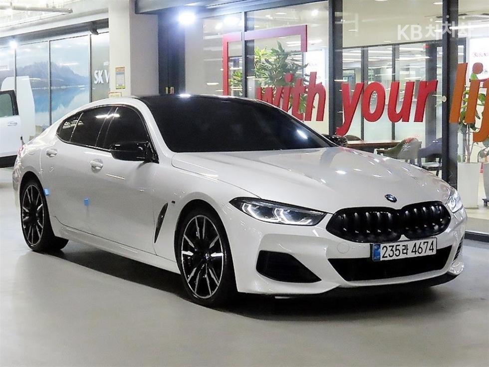 BMW 8-Series