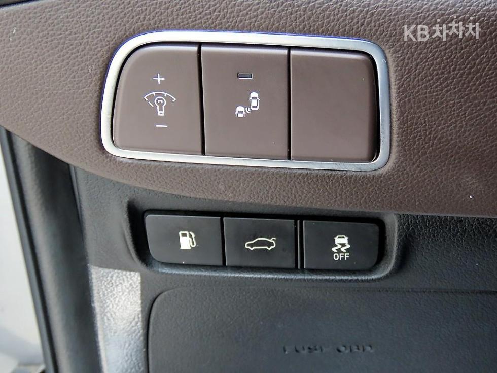 Hyundai Grandeur — miniaturë 12