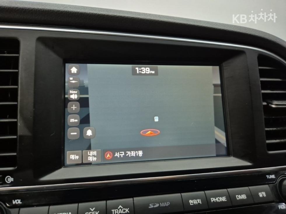Hyundai Avante — miniaturë 14