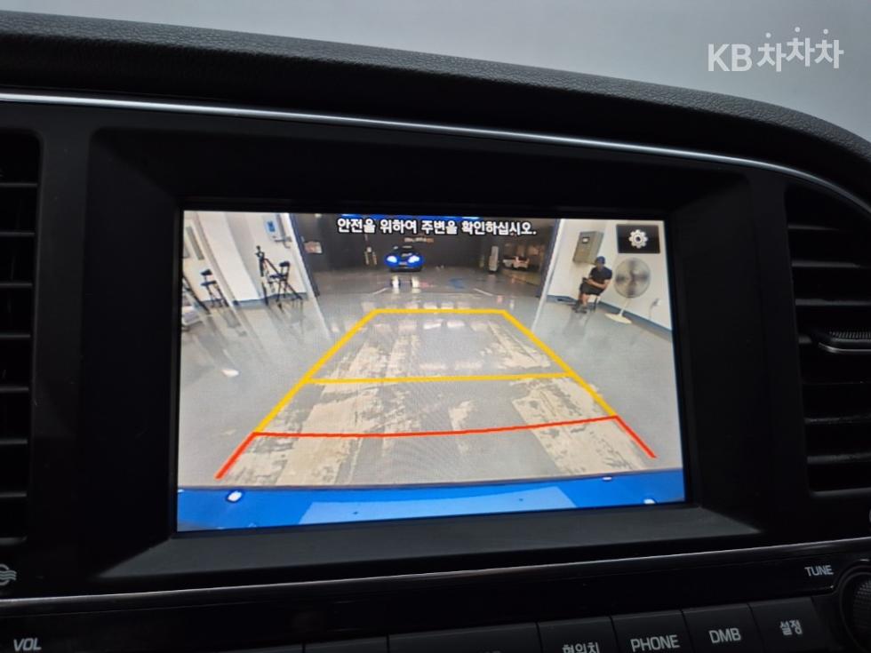 Hyundai Avante — miniaturë 15