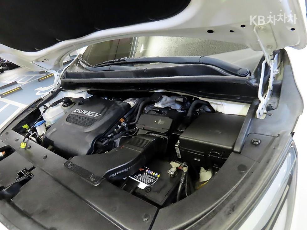 Kia Carnival — miniaturë 19