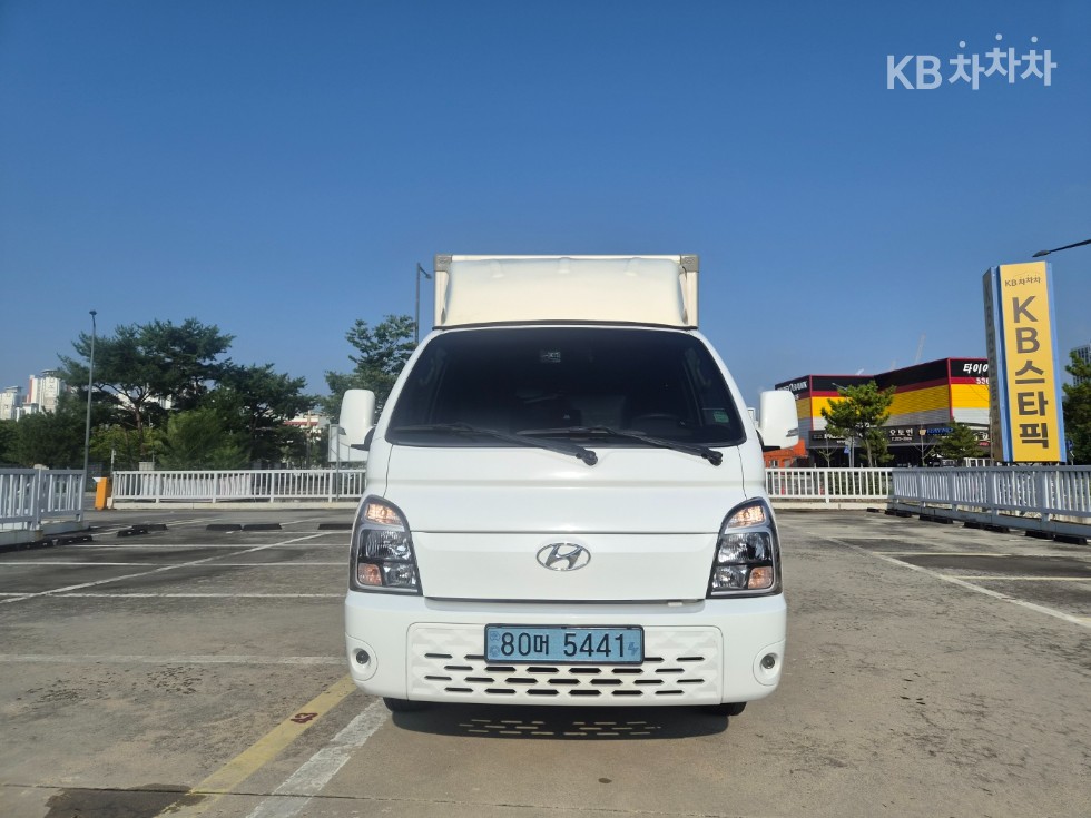 현대 포터2 2023년식 현대 포터2 일렉트릭 내장탑차