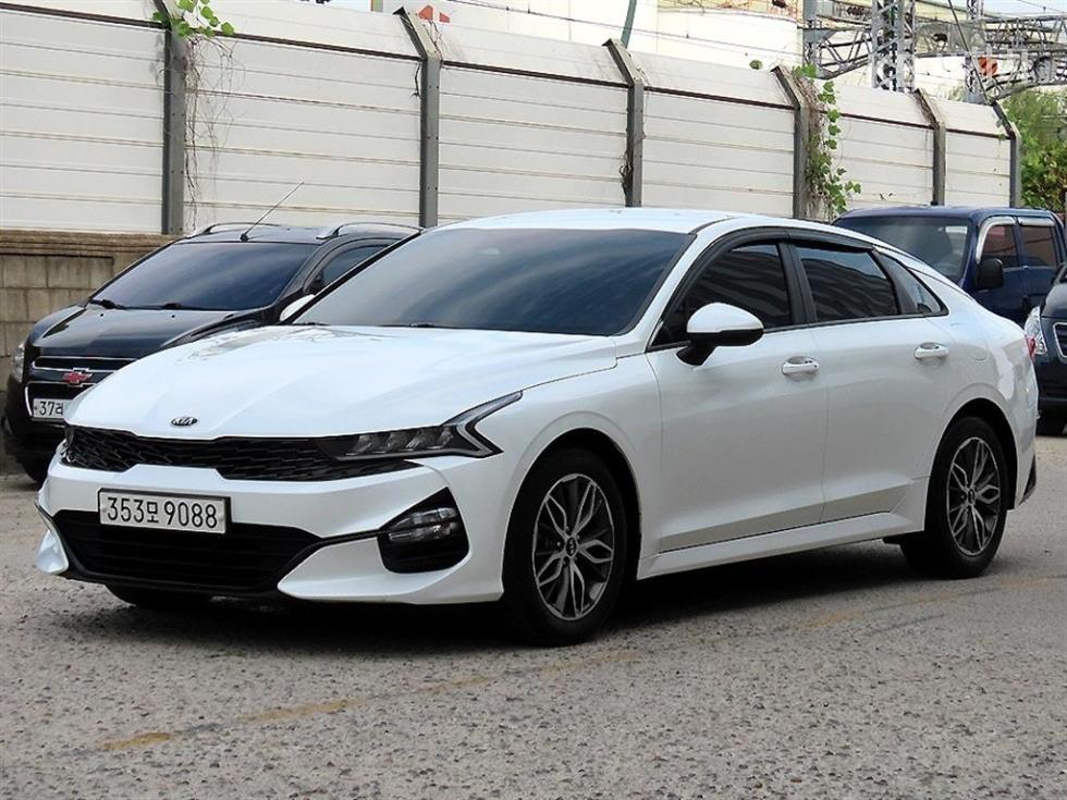 Kia K5 — miniaturë 2