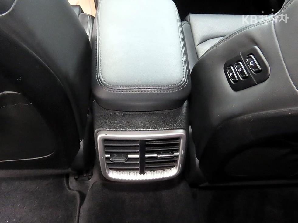 Kia K5 — miniaturë 18