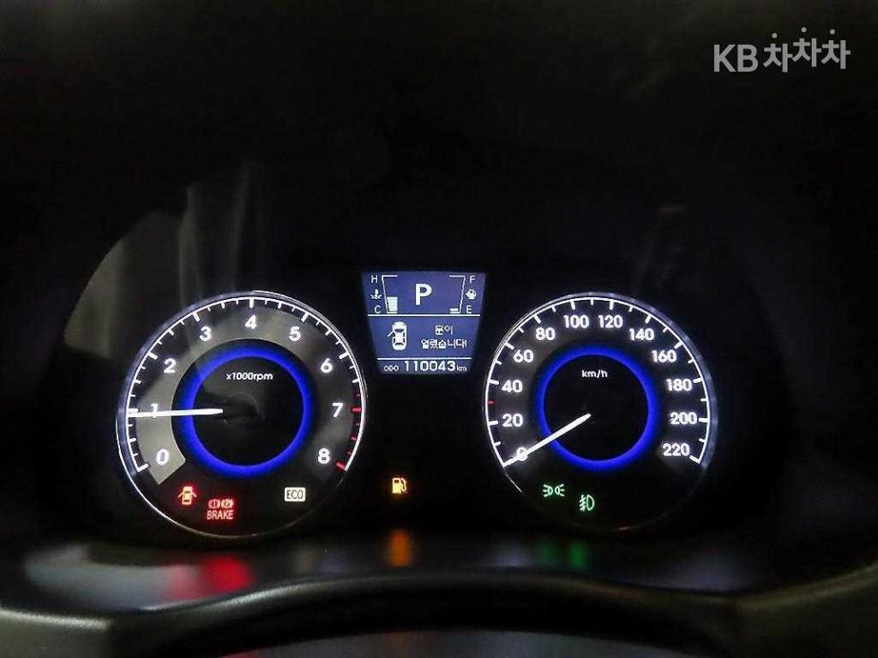 Hyundai Accent — miniaturë 9