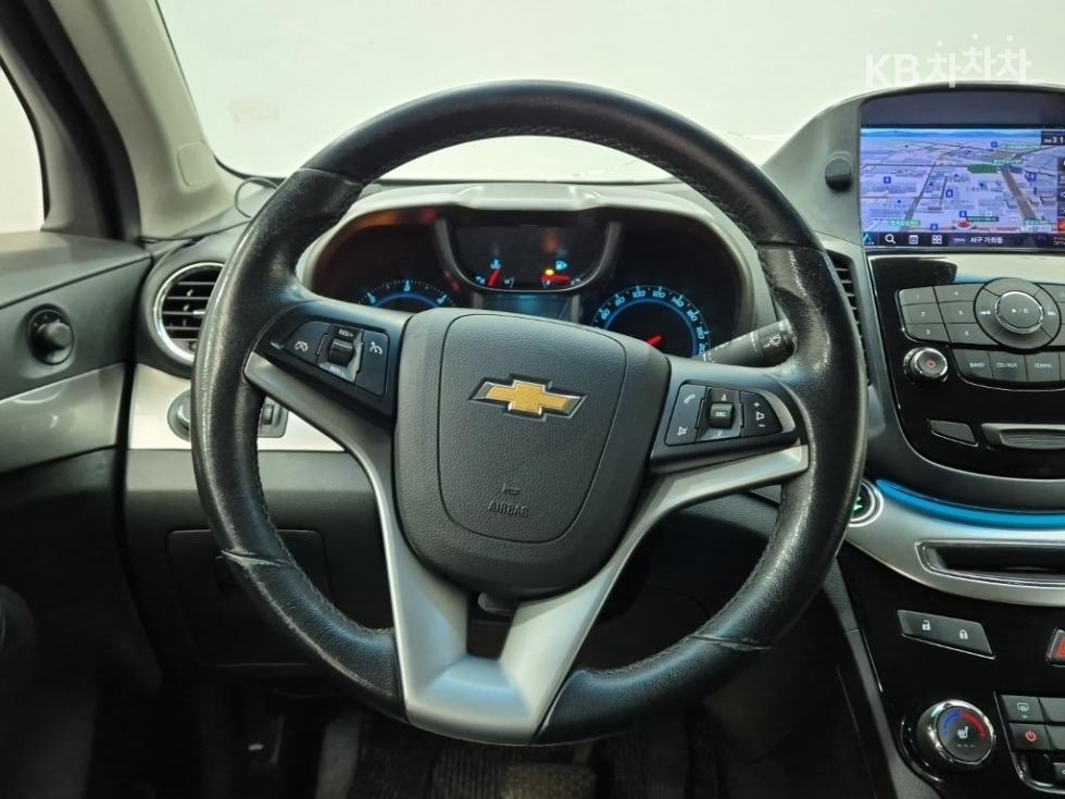 Chevrolet Orlando — miniaturë 9