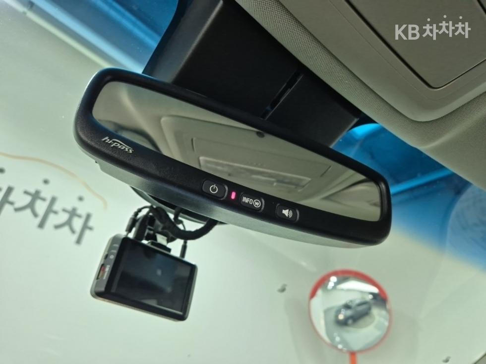 Chevrolet Orlando — miniaturë 16