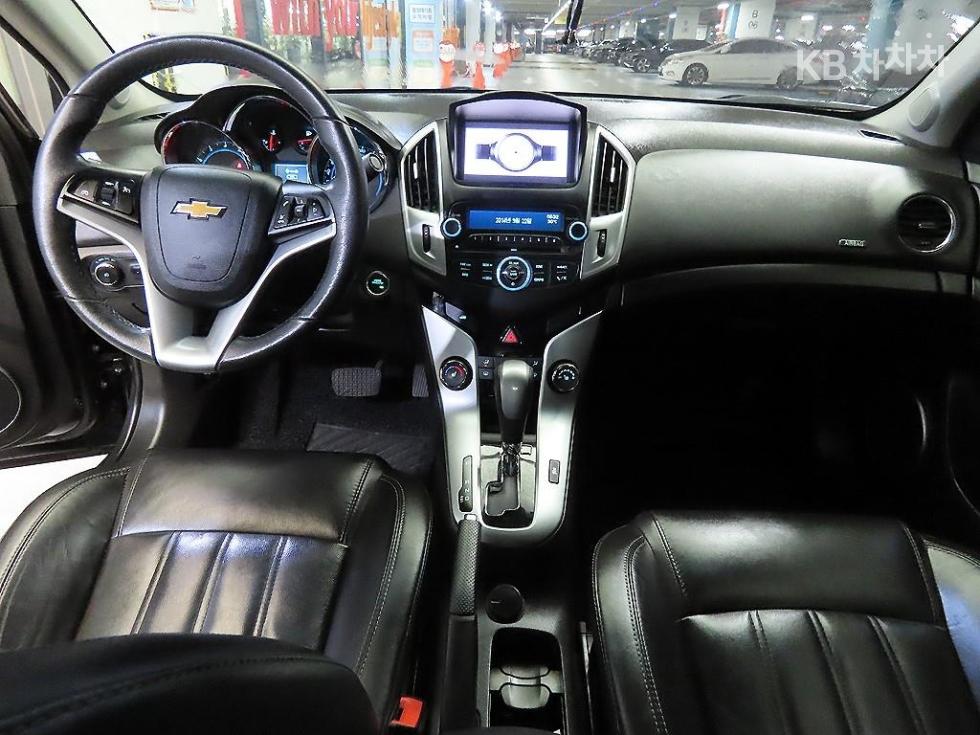 Chevrolet Cruze — miniaturë 10