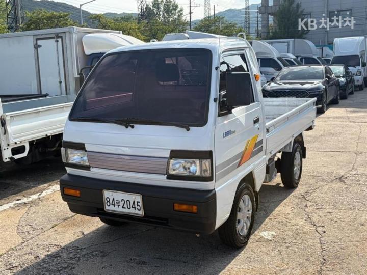 GM Korea New Labo Long Cargo DLX