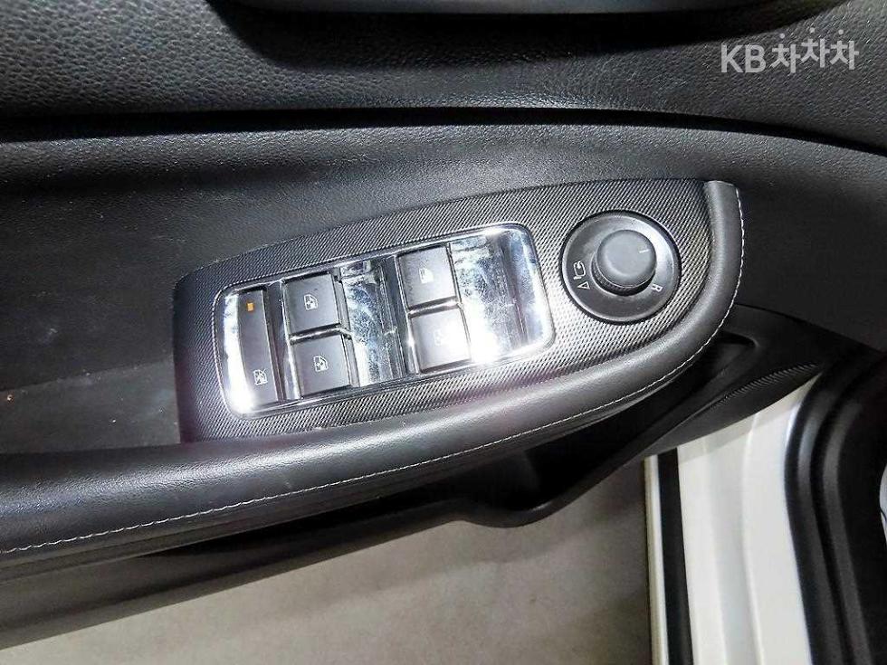 Chevrolet Malibu — miniaturë 13