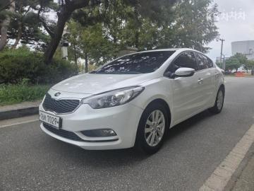 Kia K3 Trendy — foto 1