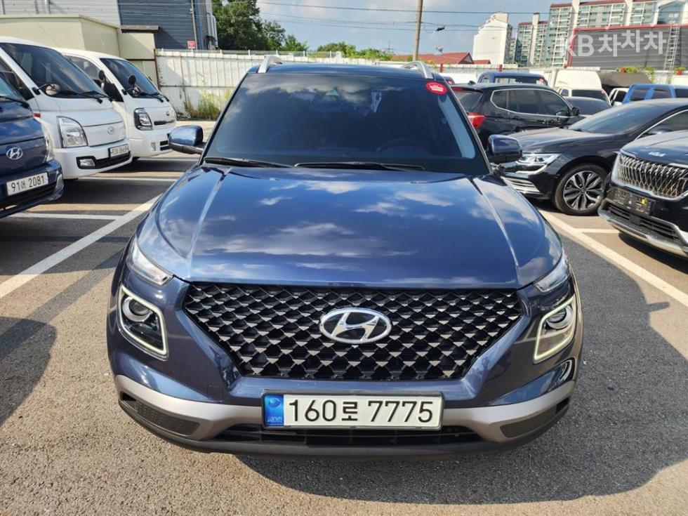 Hyundai Venue