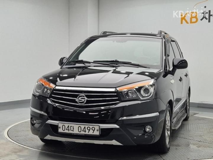 SsangYong Korando 2.2 4WD 9-Seater — foto 1