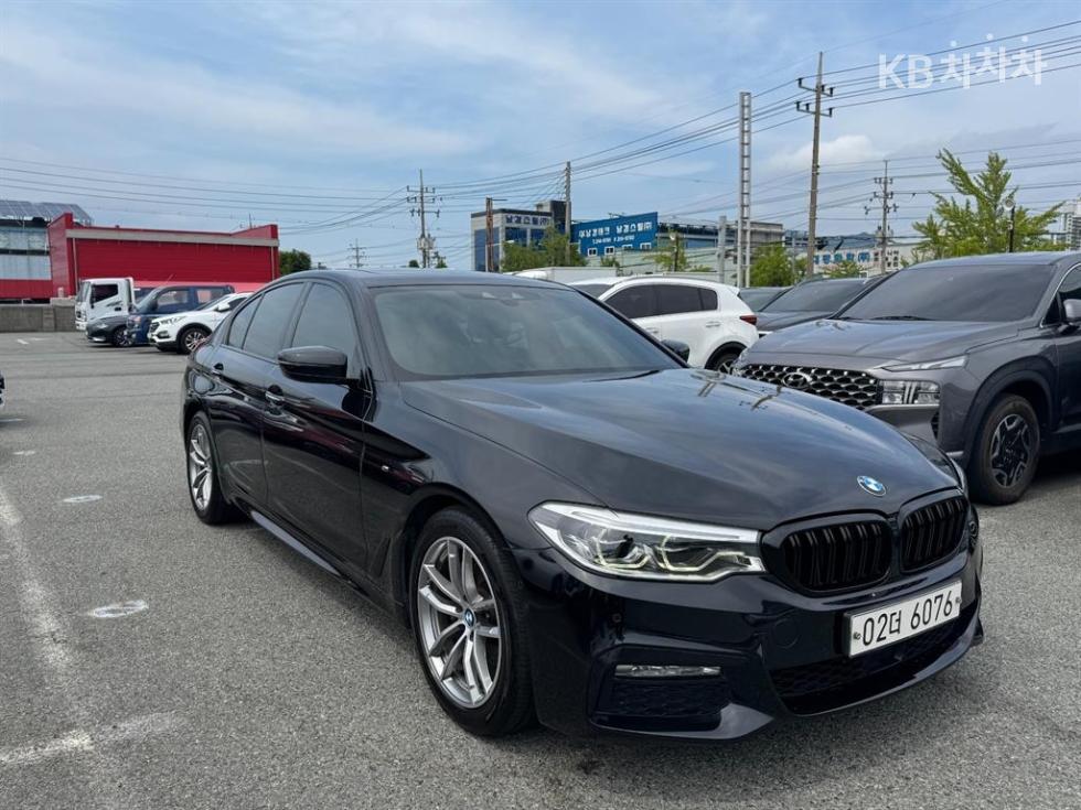 BMW 5-Series