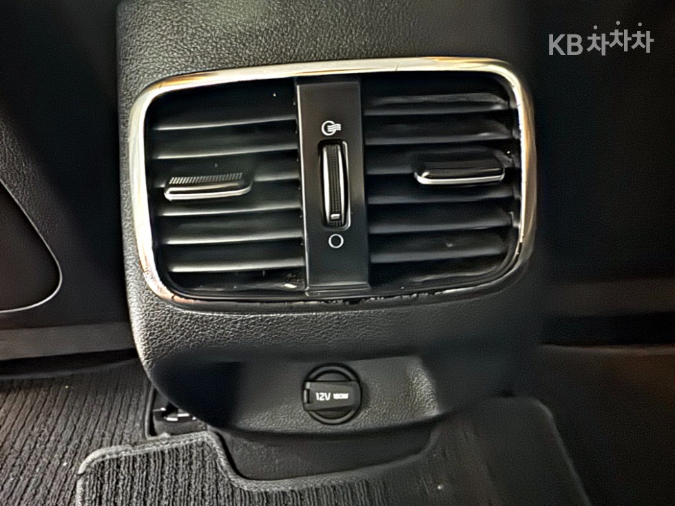 Kia K5 — miniaturë 17