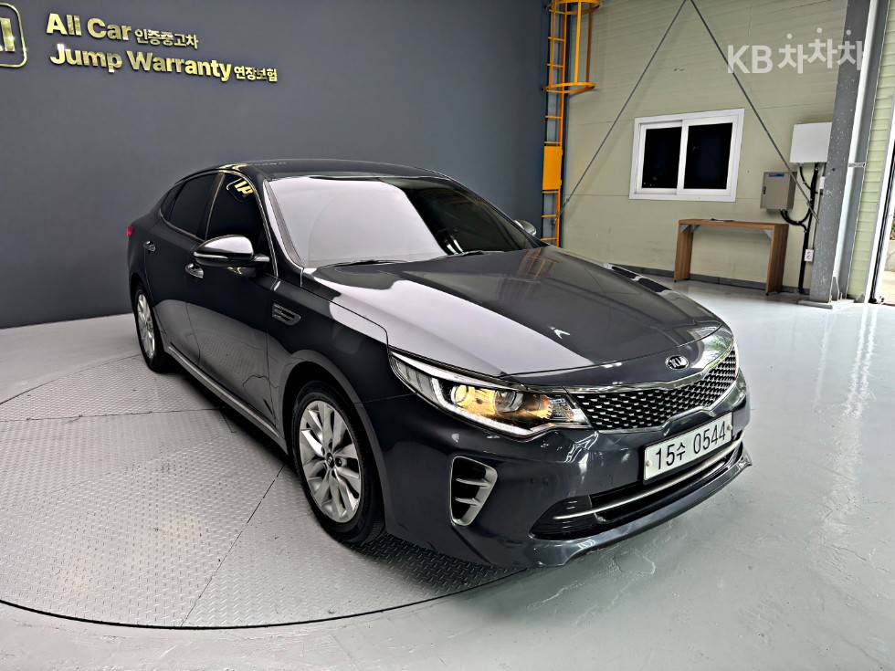 Kia K5 — miniaturë 5