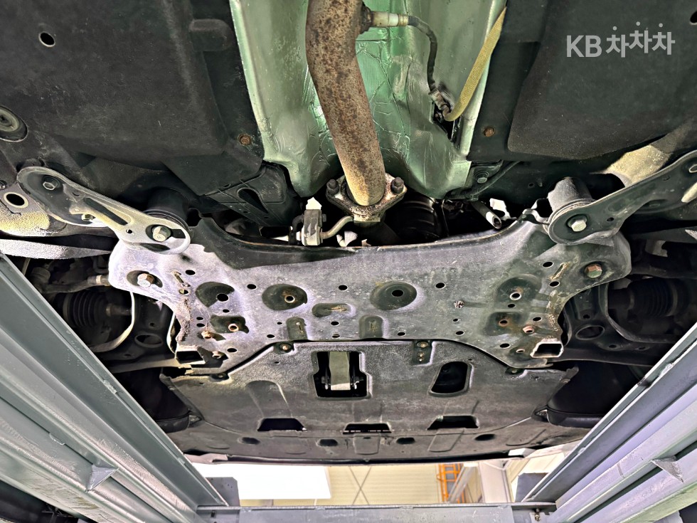 Kia K5 — miniaturë 9