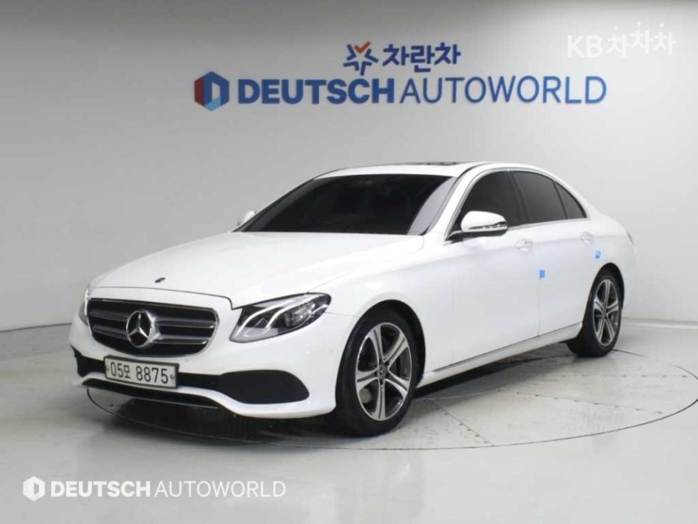 مرسيدس E-Class