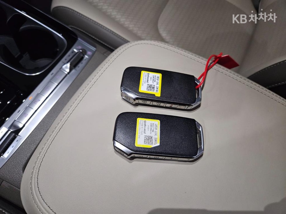 Kia Carnival — miniaturë 19