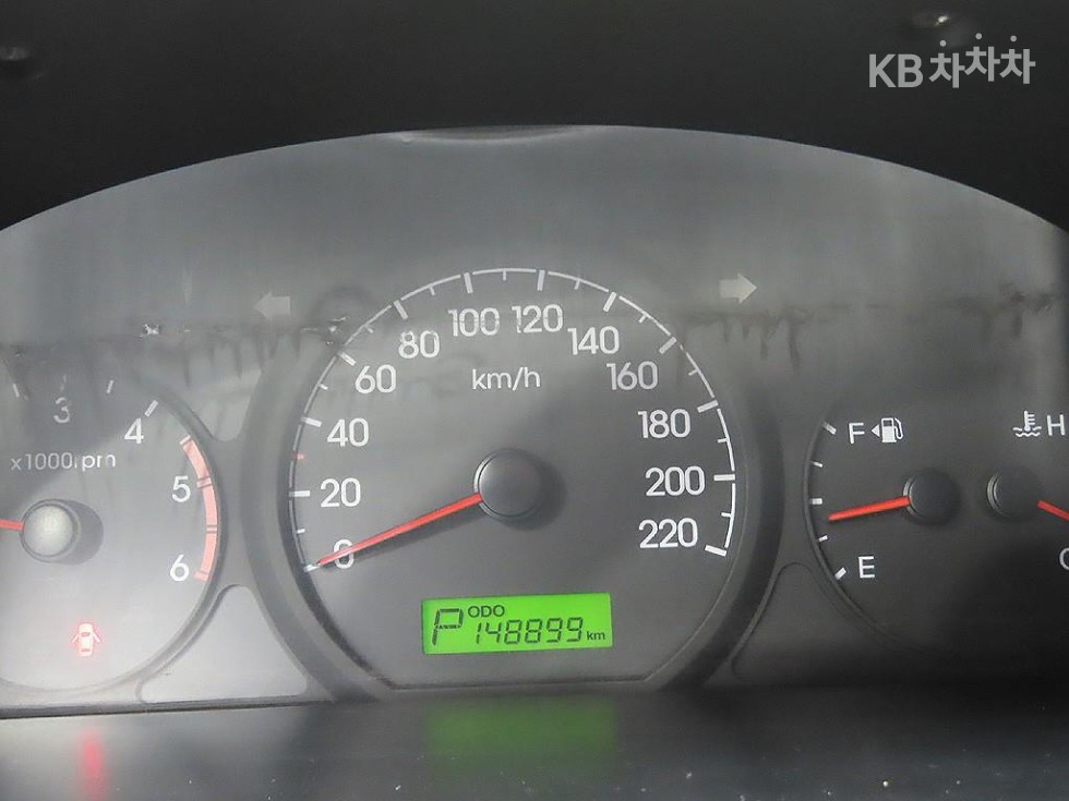 Hyundai Starex — miniaturë 6