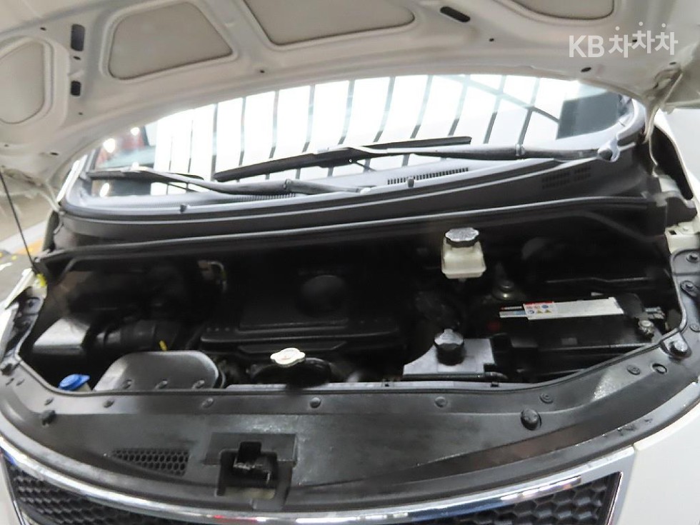 Hyundai Starex — miniaturë 7