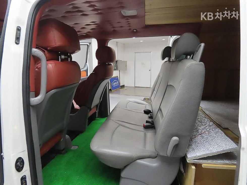 Hyundai Starex — miniaturë 10