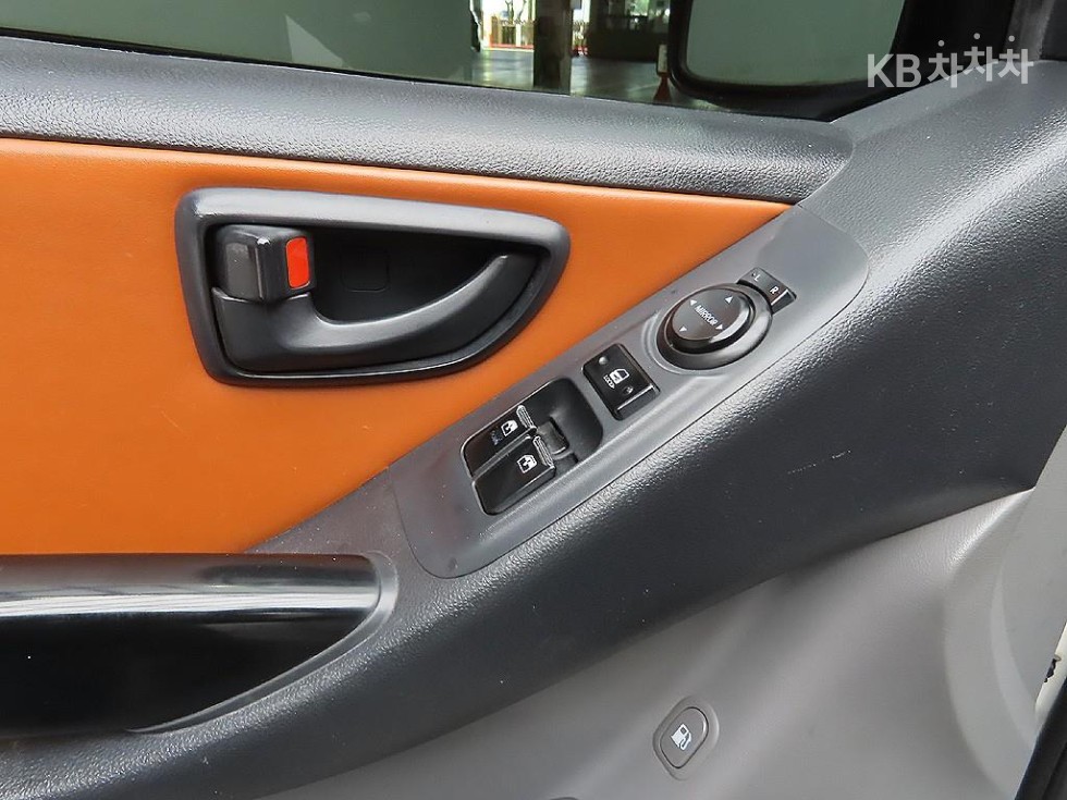 Hyundai Starex — miniaturë 13