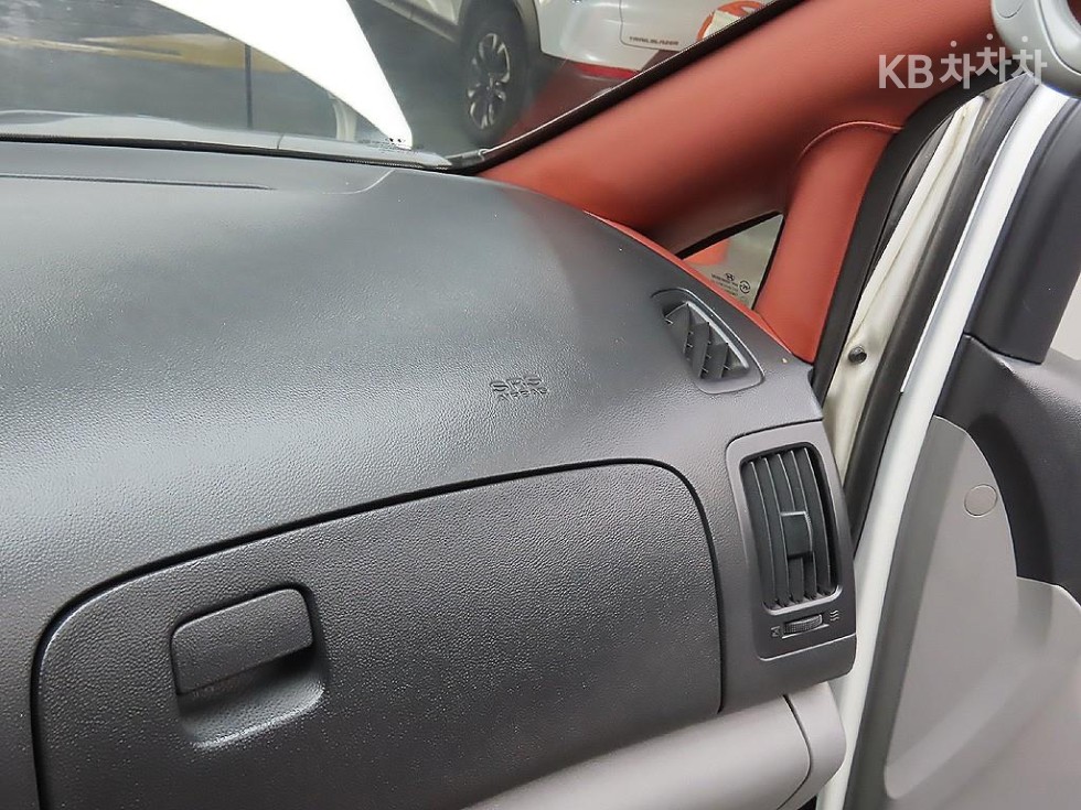 Hyundai Starex — miniaturë 17